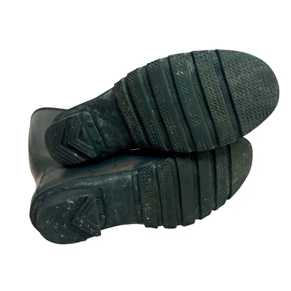 Women’s Hunter size 9 tall black rain boots preowned - Picture 3 of 11